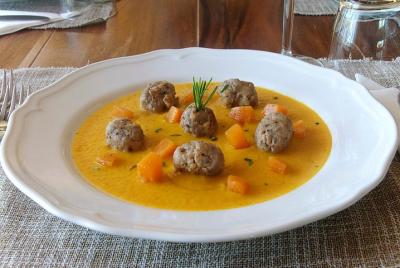 Almuerzo o cena y demostración de cocina en una casa local en Bas Almuerzo o cena y demostración de cocina en una casa local en Bas