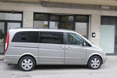 Traslado privado, servicio de chofer, desde el aeropuerto de Trev Traslado privado, servicio de chofer, desde el aeropuerto de Trev