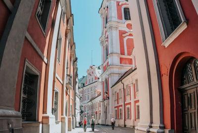 Los puntos de Instagram de Poznan con un local Los puntos de Instagram de Poznan con un local