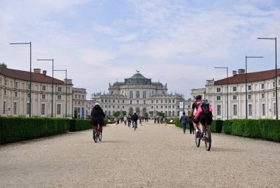 Tour privado en bicicleta por parques y sitios de la UNESCO desde Tour privado en bicicleta por parques y sitios de la UNESCO desde