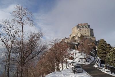 Castillo de Rivoli y Sacra di San Michele Castillo de Rivoli y Sacra di San Michele