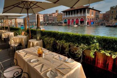 Recorrido por Venecia con visita al mercado de Rialto con comida  Recorrido por Venecia con visita al mercado de Rialto con comida