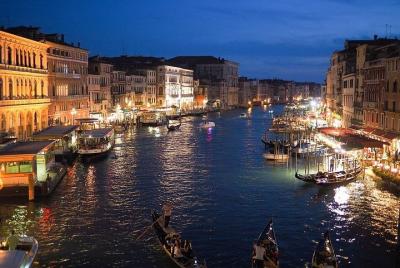Traslado privado de llegada desde el aeropuerto de Venecia a Piaz Traslado privado de llegada desde el aeropuerto de Venecia a Piaz