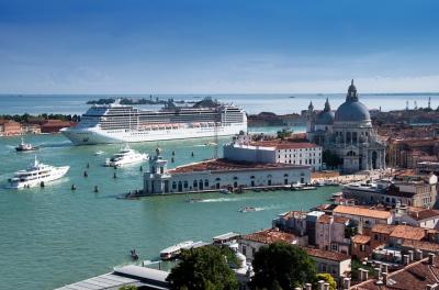 Traslado compartido para salidas en Venecia: del centro de Veneci