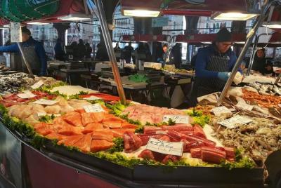 Tasty Street Food Tour por el centro de la ciudad de Venecia con  Tasty Street Food Tour por el centro de la ciudad de Venecia con