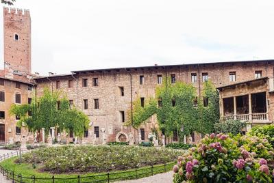 Vicenza: recorrido privado a pie con el Teatro Olímpico Vicenza: recorrido privado a pie con el Teatro Olímpico