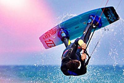 Cursos de kitesurf en Vieste Italia