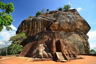Excursión de un día a Sigiriya y Dambulla