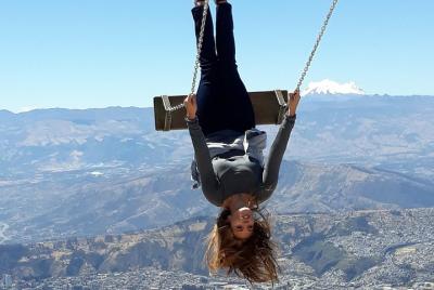 Excursión de día completo a la Mitad del Mundo, teleférico y reco