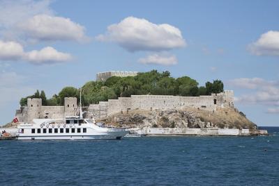 Viaje en barco por el Golfo de Kusadasi, incluido el almuerzo