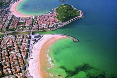 Biarritz, San Juan de Luz y San Sebastián Biarritz, San Juan de Luz y San Sebastián