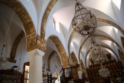 Excursión de un día a la montaña Troodos y al monasterio de Kykko Excursión de un día a la montaña Troodos y al monasterio de Kykko