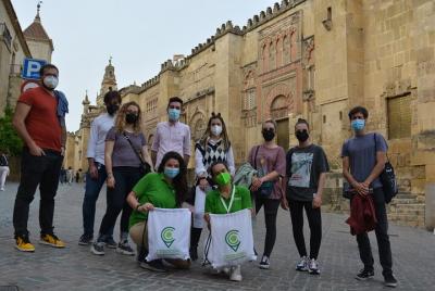 Visita guiada por la Mezquita Catedral Alcázar de los Reyes Crist Visita guiada por la Mezquita Catedral Alcázar de los Reyes Crist