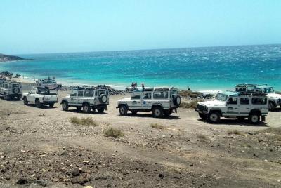 Excursión en Todoterreno por el interior de Fuerteventura y playa Excursión en Todoterreno por el interior de Fuerteventura y playa