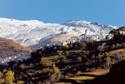 Recorrido de día completo por la Alpujarra desde Granada Recorrido de día completo por la Alpujarra desde Granada