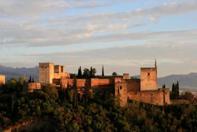 Alhambra: Palacios nazaríes y el Generalife (entrada incluida)