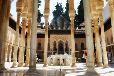 Visita la Alhambra y el Generalife en un grupo reducido premium d
