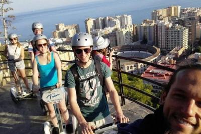 Recorrido en Segway a las 13.30 h: ¡Lo mejor que puede hacer! Recorrido en Segway a las 13.30 h: ¡Lo mejor que puede hacer!