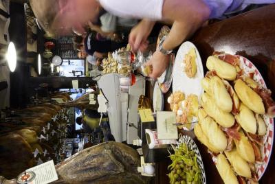 Cata de pintxos Logroño maridada con vinos españoles en tour en g Cata de pintxos Logroño maridada con vinos españoles en tour en g