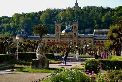 Fun Discovery Walk en San Sebastián: pintxos, plazas y parques Fun Discovery Walk en San Sebastián: pintxos, plazas y parques