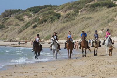 Cabalgatas en Tarifa con picnic, España Cabalgatas en Tarifa con picnic, España