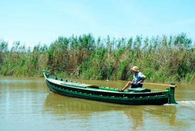 Albufera Lagoon Excursion + Valencia Tour - Bendecido con abundan
