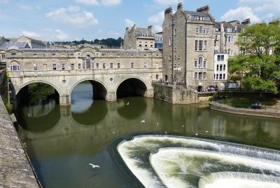 Bath Like a Local: Tour privado personalizado