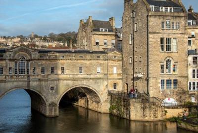 Recorrido por la historia de Bath y la memoria de los Beatles