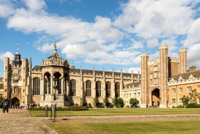 Universidades de Cambridge y lugares de interés clásico: un recor Universidades de Cambridge y lugares de interés clásico: un recor
