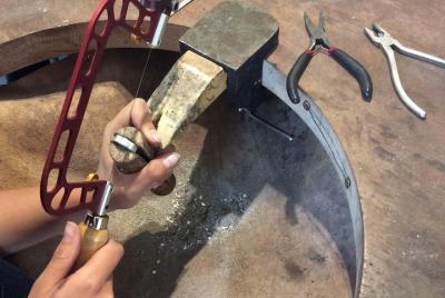 Taller de anillo de plata