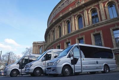 Traslado privado de llegada desde Gatwick a su hotel.