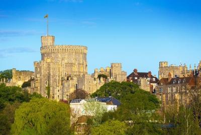 Stonehenge, Windsor Castle y Bath Day Trip desde Londres