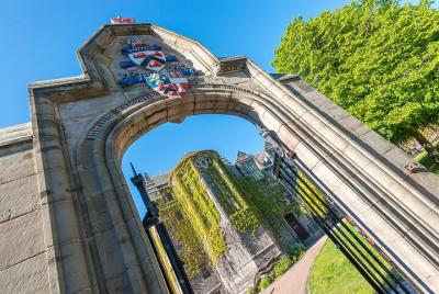 Recorrido privado a pie por el viejo Aberdeen y taller de fotogra