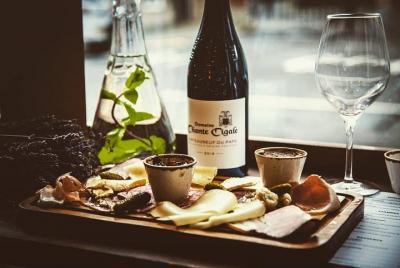 El último recorrido gastronómico de queso y vino El último recorrido gastronómico de queso y vino