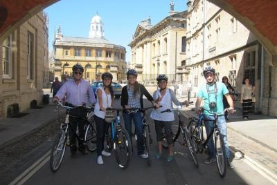 Recorrido en bicicleta por Oxford con guía estudiantil Recorrido en bicicleta por Oxford con guía estudiantil
