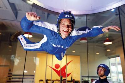 Experiencia de paracaidismo bajo techo iFLY de Basingstoke - 2 vu