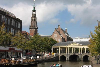 Tour privado de Leiden y crucero por el canal Tour privado de Leiden y crucero por el canal