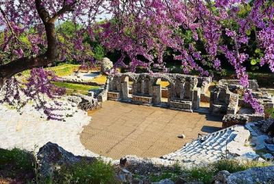 Visita la antigua ciudad de Butrint y las playas de Ksamil Visita la antigua ciudad de Butrint y las playas de Ksamil