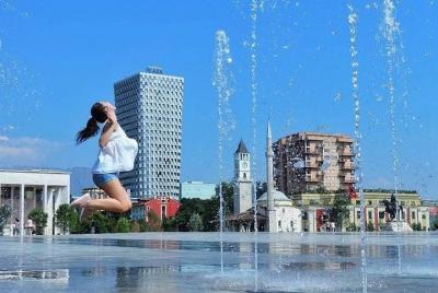 Visita panorámica de la ciudad de Tirana