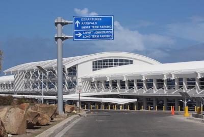 Traslados privados al aeropuerto 1-2 Pax. Zona C: Hoteles Traslados privados al aeropuerto 1-2 Pax. Zona C: Hoteles
