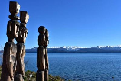 PATAGONIA PUEBLOS ORIGINARIOS: Tehuelche, Mapuche, canoeros PATAGONIA PUEBLOS ORIGINARIOS: Tehuelche, Mapuche, canoeros
