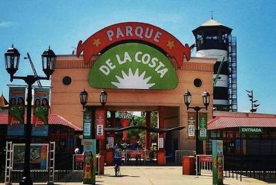 Entrada al Parque de atracciones del Parque de la Costa con recog