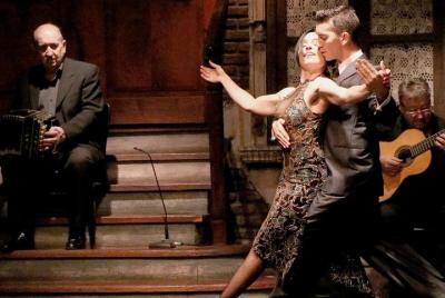Espectáculo de tango El Aljibe en Buenos Aires (con cena opcional