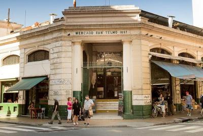 Tour de vigilia compartido en San Telmo casco historico Tour de vigilia compartido en San Telmo casco historico