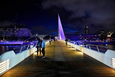 Tour privado descubriendo la vista nocturna de Buenos Aires