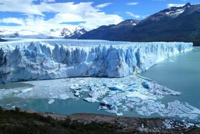 Escapada de un día al Glaciar Perito Moreno con paseo en barco op