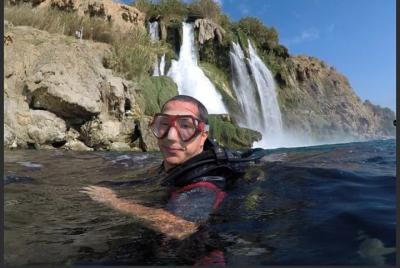 Buceo de medio día en las cascadas de Duden