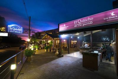 El Quincho Del Tio Querido - Cena Y Show