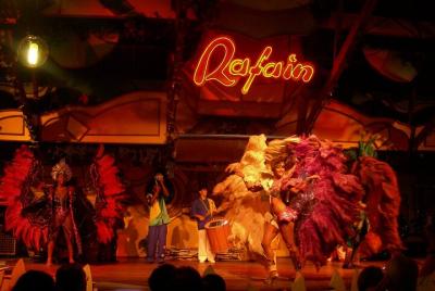 Espectáculo folklórico con cena en Rafain Churrascaria