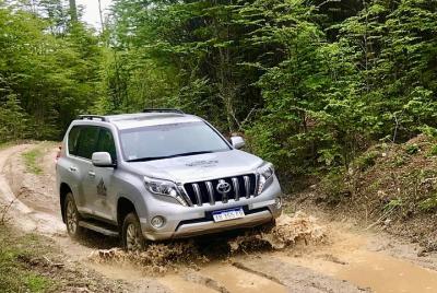 Lagos Escondido y Fagnano 4x4 OFF ROAD